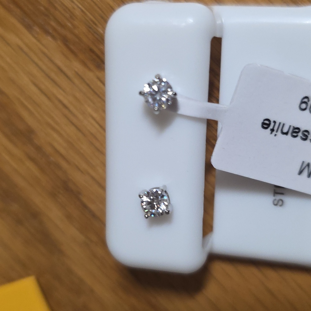 Moissanite Stud Earrings - White